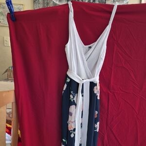 Chic Floral Maxi Dress in Navy and White